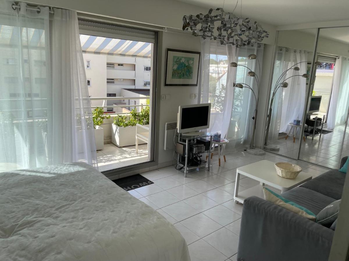 Le Ponteil Plage Антиб Экстерьер фото